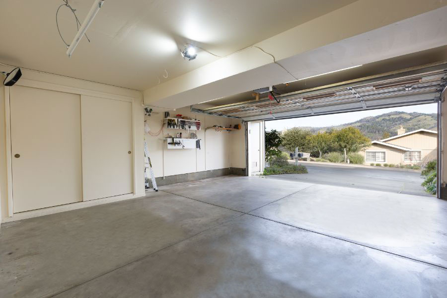 concrete-garage-floor